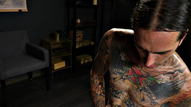 Inked sissy barebacking in couple during erotic session