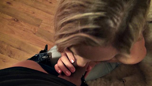 Blonde babe gets double the cum after deepthroating & getting fucked outdoors