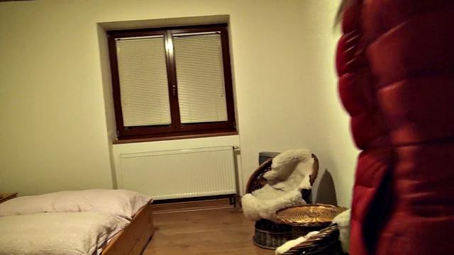 Blonde babe gets double the cum after deepthroating & getting fucked outdoors