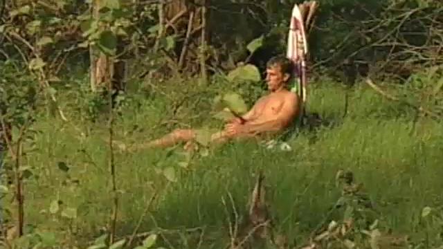 This sexy solo jerk off session features 24 year old Bo Scott. After skinny dipping in the lake, Bo moves to a secluded area on shore.