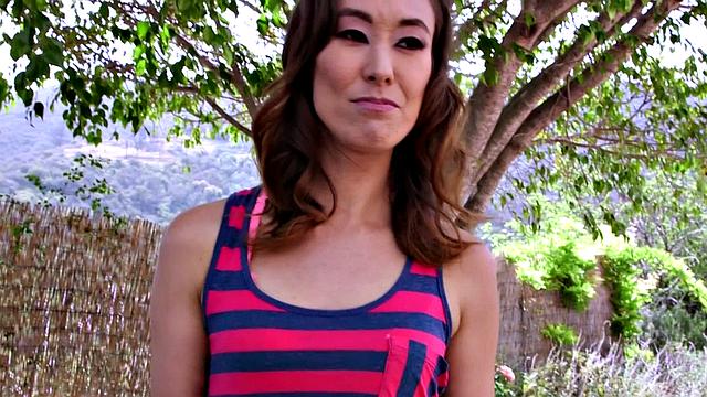 Cock-pleasing Christy