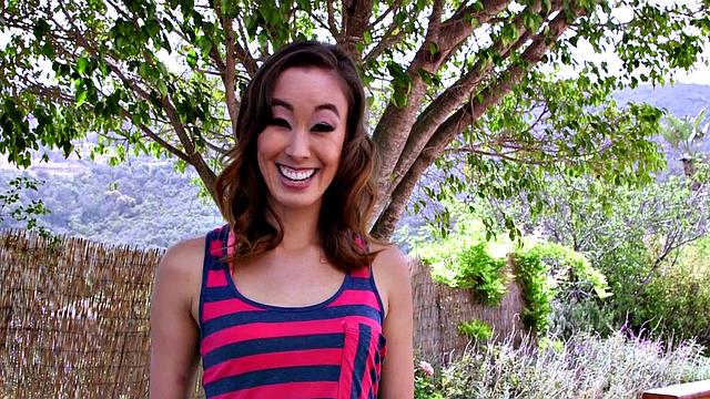 Cock-pleasing Christy