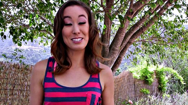 Cock-pleasing Christy