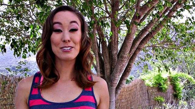 Cock-pleasing Christy