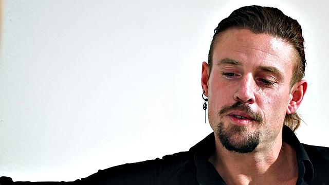 Curvy masseuse titfucks client and provides relief