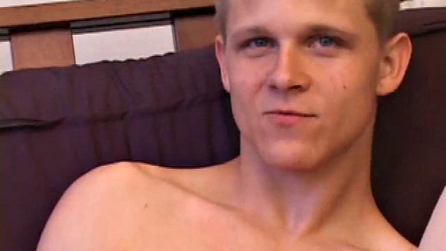 Amateur Lucas Jerking