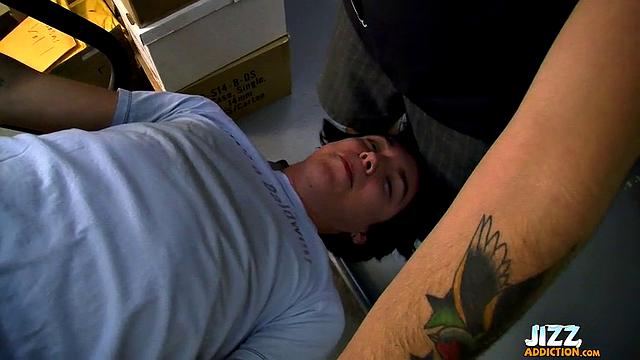 Buddies Face Fucking Blinx - Blinx, Dustin Browne & Rad Matthews