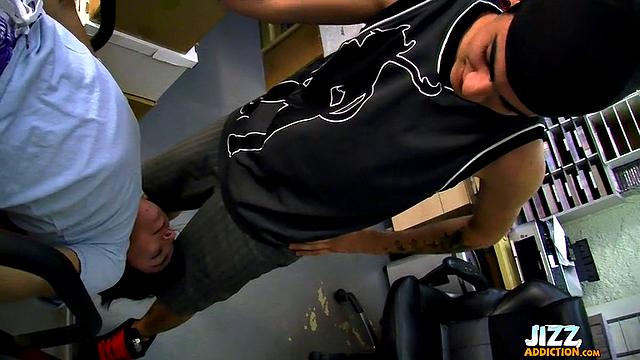 Buddies Face Fucking Blinx - Blinx, Dustin Browne & Rad Matthews