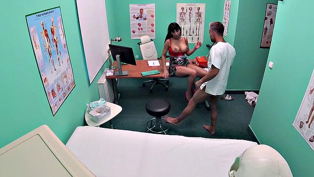 Hot patient in heels gets a kinky treatment in the toilet room