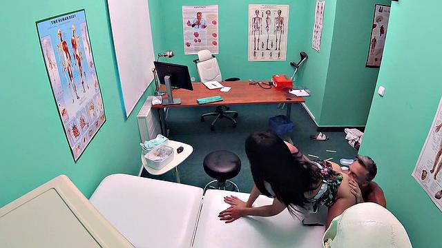 Hot patient in heels gets a kinky treatment in the toilet room