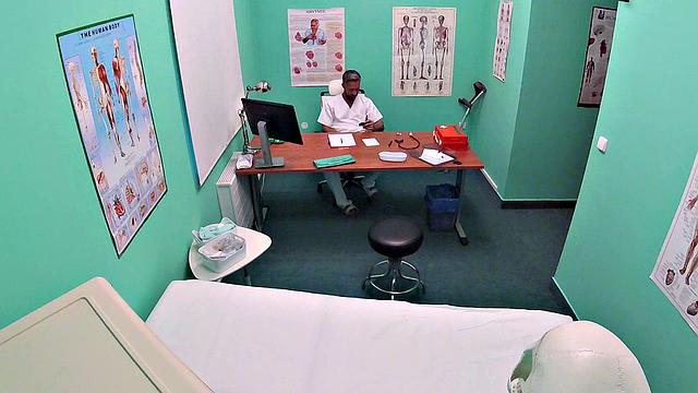 Hot patient in heels gets a kinky treatment in the toilet room