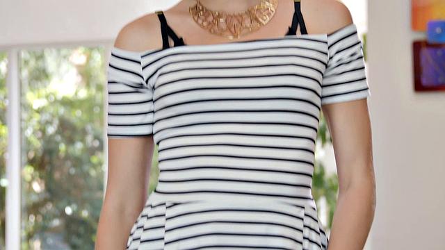 Petite All-Natural Beauty Eliza Jane Gets Hard Fuck In Her Wet Pussy