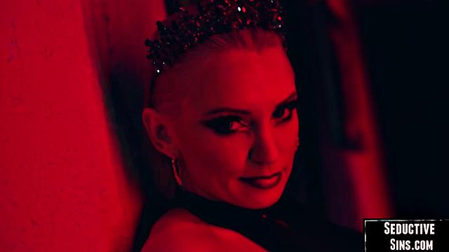 Big-titted stunning babe gets anal banged