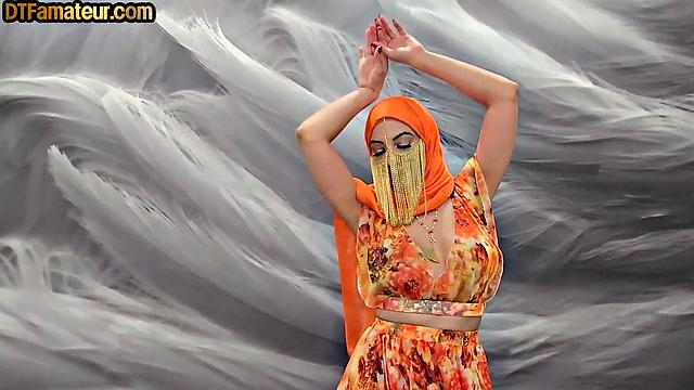 Big Arab babe cockriding in POV