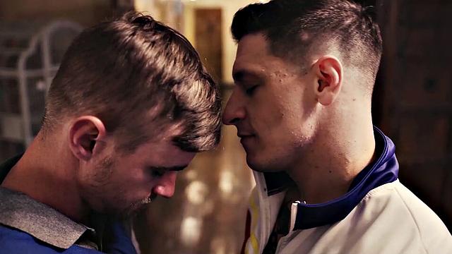 Sex Addict Jock Liam Hunt Finds Convenience in Roommate Cole Connor - DisruptiveFilms