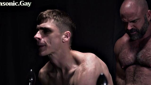 Masked DILF barebacks twink for pleasure of voyeurs