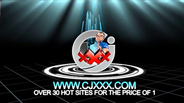 два мужика дрочат и сосут друг другу в душе