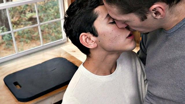 Tiny bottom barebacked in small hole by tall stud