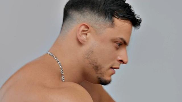 Muscled eager jock assfucking after deepthroat