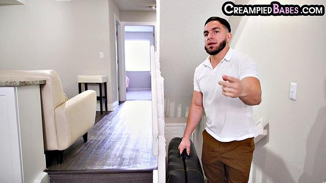 Big ass babe pounded by masseur