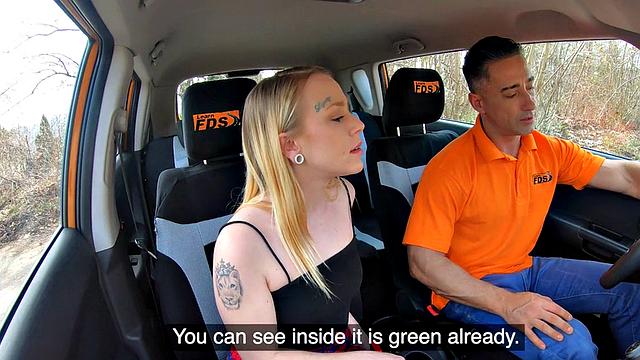 Nympho driving instructor cockriding