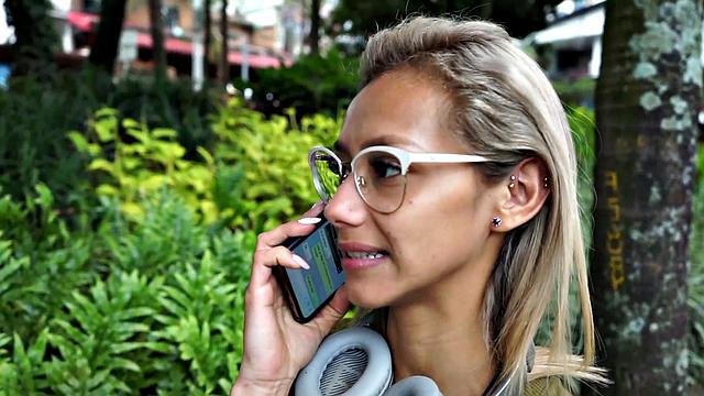 Вероника Леал разрывает член Марио Леона и умоляет о продолжении