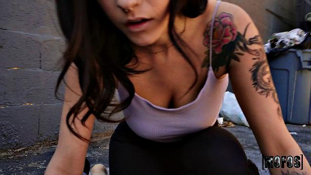 Blowing Dick For A Sugar Daddy