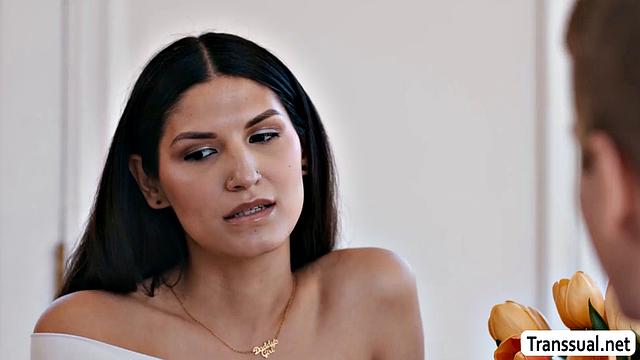 Когда Sage Roux встречает shecock Zariah Aura: шутки кончились, анальный юмор только начинается!