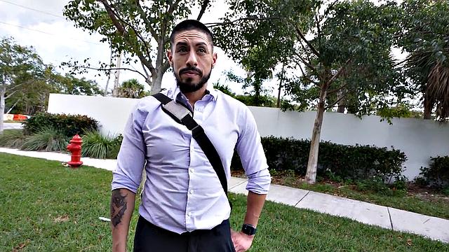 Pulled straight amateur cums in mouth in outdoor van