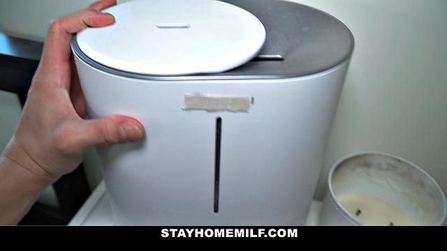 Essensual Oils - Stayhomemilf