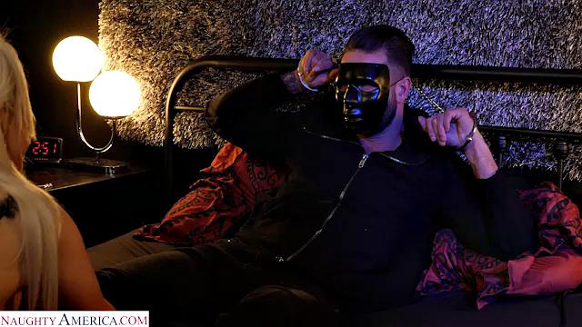 Russian Babe Sandra Luberc shares pussy with husband