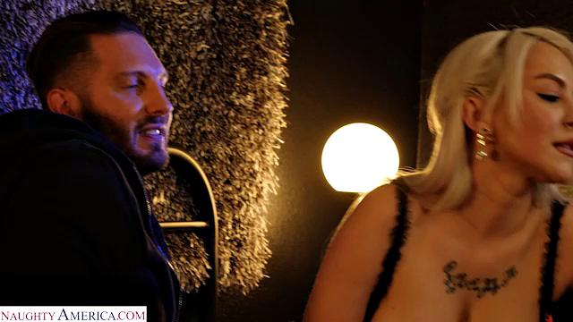 Russian Babe Sandra Luberc shares pussy with husband