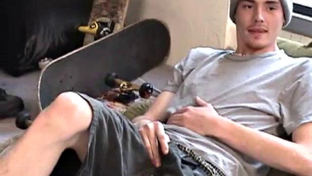 In this group scene 5 curious boys get together to have some fun. Shane, Adam, Nate, Justin and Bradley get naked and work up their boners.