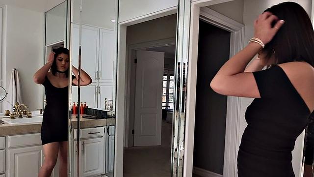 Busty lesbian stepmom pussylicked in erotic couple