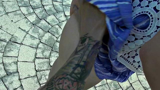 Kandi's hot outdoor fuck adventure with a messy facial finish