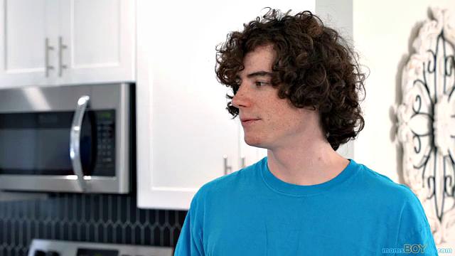 We Play While Dad's Away - S3:E9