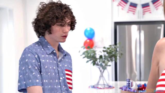 We Play While Dad's Away - S3:E9