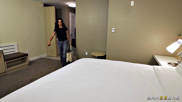 Overnight With Stepmom 2