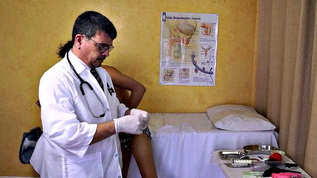 Asian patient seduced by perverted Asian doctor