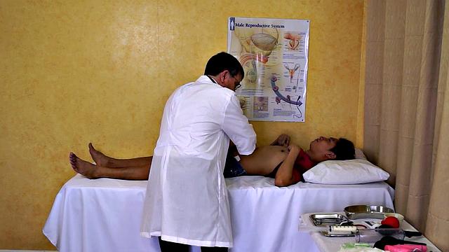 Asian patient seduced by perverted Asian doctor