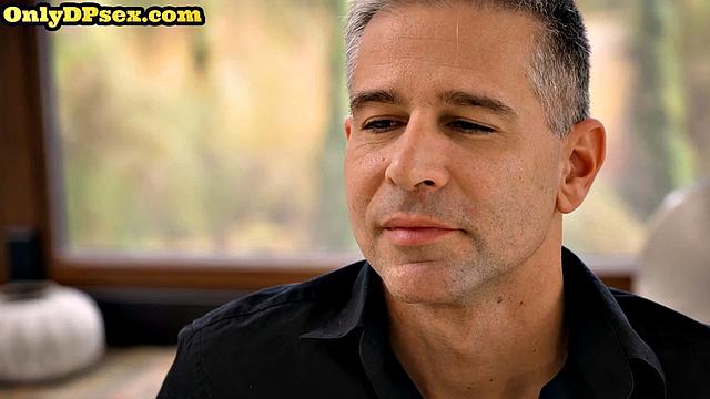 Blonde double penetrated in 3some