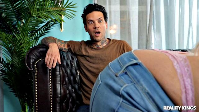 Screw My Ex, I'll Bang His Brother