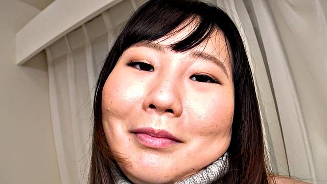 Chubby girl Shoko Moriwaki back