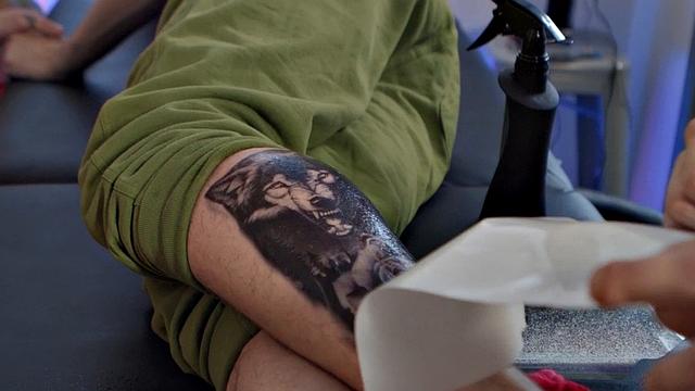 Nympho gay penetrated from behind in tight asshole