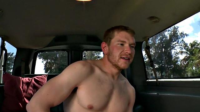 Str8 amateur jock cums on gay in public van outdoor