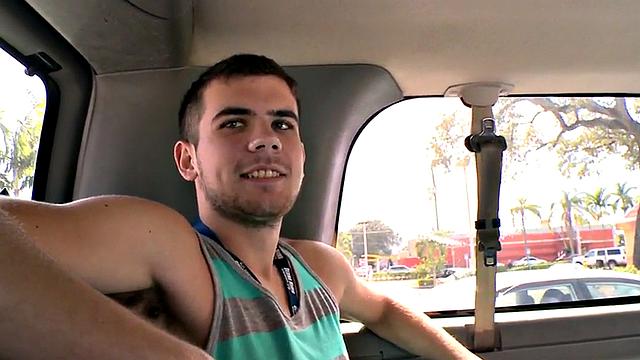 Str8 amateur jock cums on gay in public van outdoor