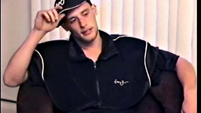 гетеро парень на деле понял, как сосут геи