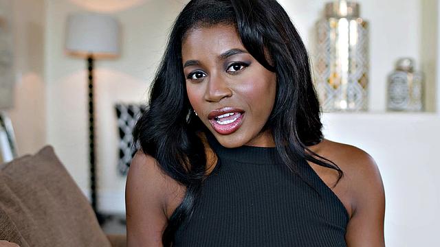 UP CLOSE - Nicole Kitt Has Pure Pleasure During Rough Steamy Sex Session With Ryan Driller