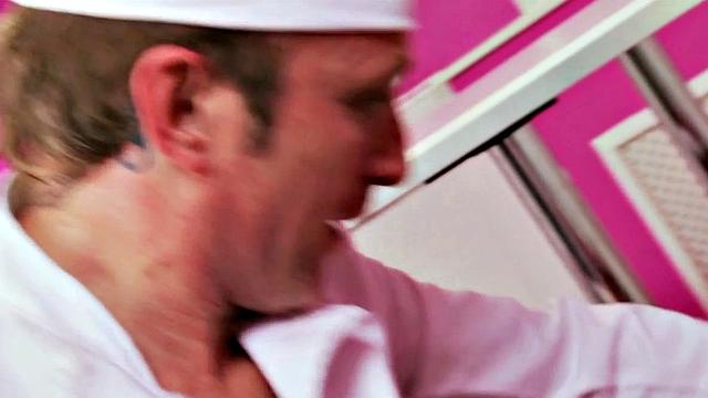 Brunettes Love Dick - Tammie Lee