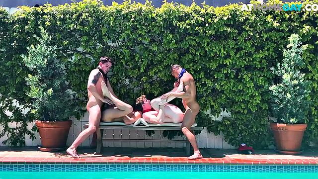 Home studs enjoy bareback outdoor orgy by the swimming pool